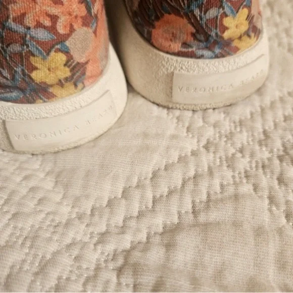 Veronica Beard Moccasins With Dust Bag - Picture 3 of 4